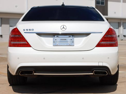 Used 2013 Mercedes-Benz S 550 w/ Sport Pkg image 9