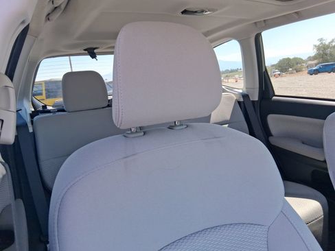 Used 2018 Subaru Forester 2.5i Premium AWD/4WD image 9