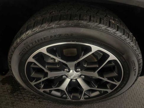 Certified 2023 Jeep Grand Cherokee Summit image 12