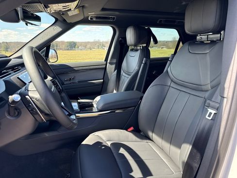 New 2026 Land Rover Range Rover Sport SE AWD/4WD image 11