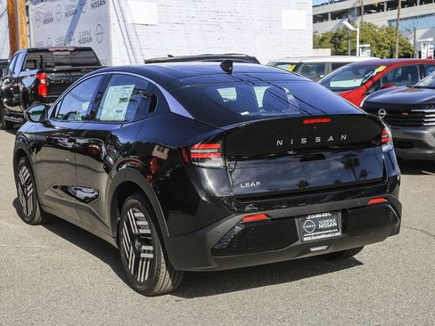 New 2026 Nissan Leaf SV+ image 6