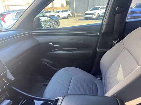 Used 2023 Hyundai Santa Cruz SEL Premium AWD/4WD image 23
