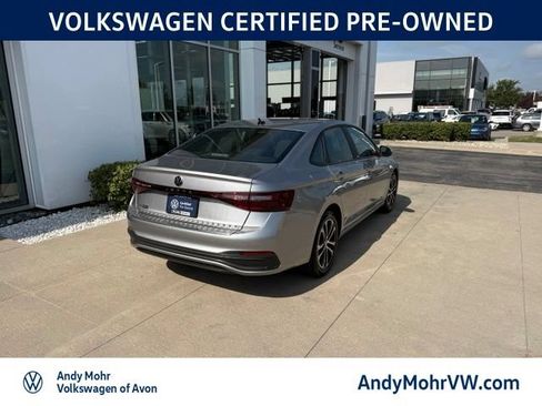 Used 2026 Volkswagen Jetta Sport FWD image 7