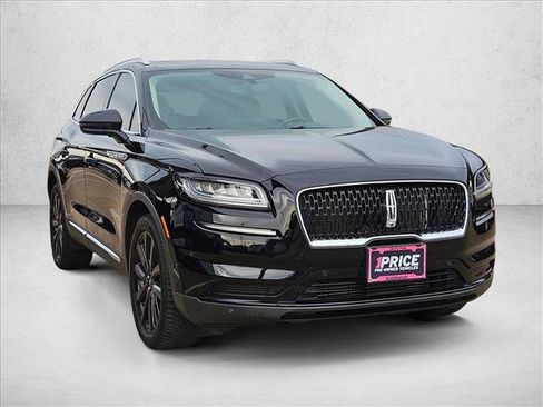 Used 2022 Lincoln Nautilus Reserve w/ Equipment Group 201A FWD image 3
