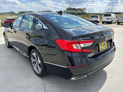 Used 2018 Honda Accord EX-L image 6