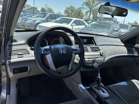 Used 2010 Honda Accord EX image 22