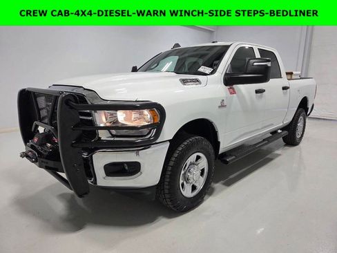 Used 2024 RAM 2500 Tradesman w/ Chrome Appearance Group AWD/4WD image 1