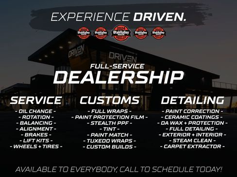 Used 2021 GMC Yukon XL Denali w/ Denali Premium Package image 2