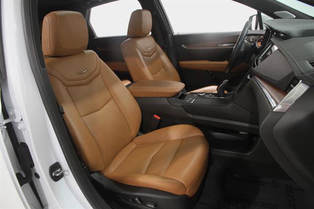 Used 2023 Cadillac XT5 Premium Luxury AWD/4WD image 19