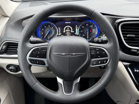 Used 2023 Nissan Altima 2.5 SV image 15