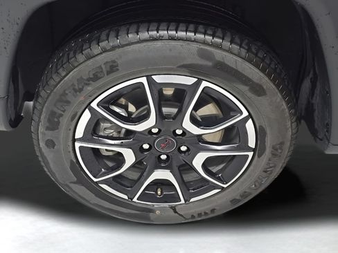 Used 2025 Jeep Compass Trailhawk AWD/4WD image 35