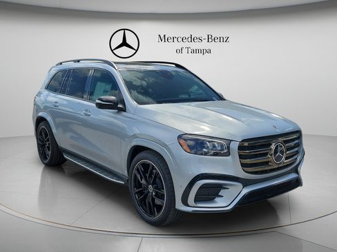 New 2026 Mercedes-Benz GLS 580 4MATIC image 4