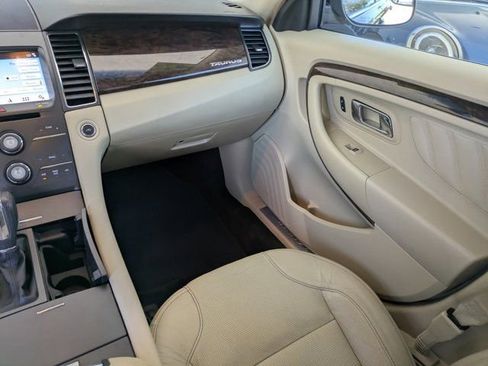 Used 2016 Ford Taurus Limited image 14