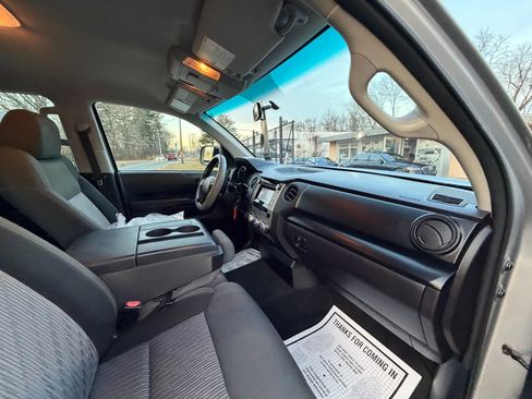 Used 2015 Toyota Tundra SR image 12
