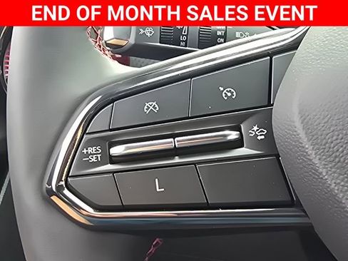 New 2025 Chevrolet Equinox RS w/ Safety and Technology Package image 31