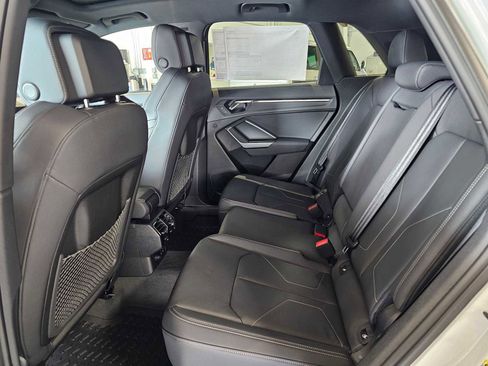 New 2025 Audi Q3 2.0T Premium image 15