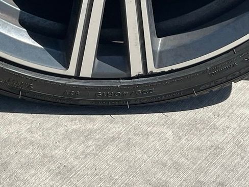 Used 2020 BMW 330i Sedan w/ M Sport Package RWD image 7