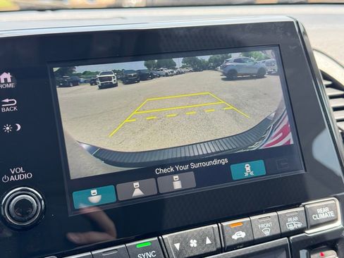 Used 2023 Honda Odyssey Touring image 33