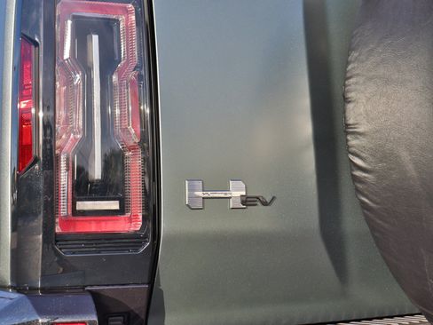 Used 2024 GMC Hummer EV 3X AWD/4WD image 22