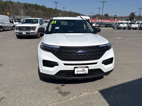 Used 2021 Ford Explorer 4WD image 2