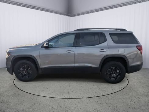 Certified 2023 GMC Acadia AT4 image 5