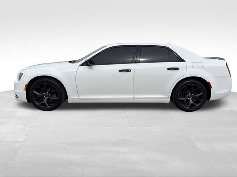 Used 2021 Chrysler 300 Touring w/ Sport Appearance Package image 2