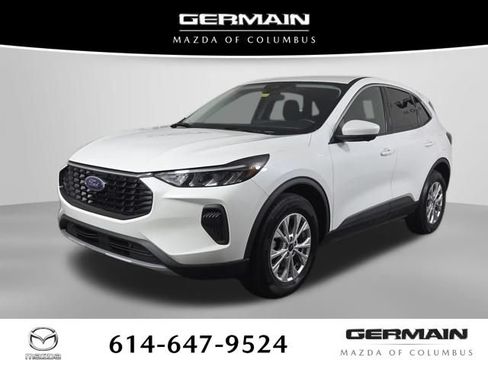 Used 2023 Ford Escape Active w/ Tech Pack #2 AWD/4WD image 1