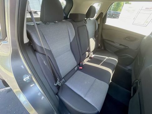 Used 2021 Nissan Rogue S AWD/4WD image 18