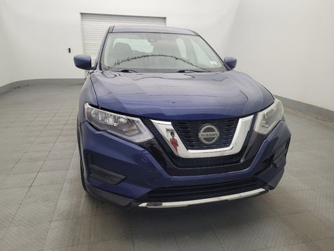Used 2020 Nissan Rogue S FWD image 14