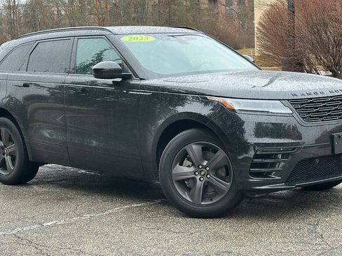 Used 2025 Land Rover Range Rover Velar Dynamic SE image 1