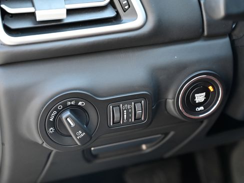 Used 2022 Maserati Ghibli Modena Q4 AWD/4WD image 22