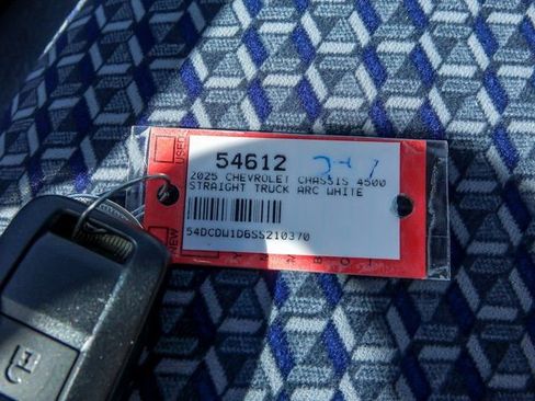 New 2025 Chevrolet Low Cab Forward RWD image 13