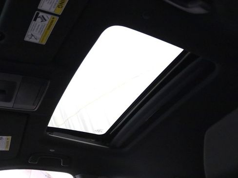 Used 2023 Honda CR-V Sport image 24