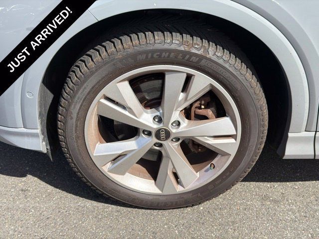 Used 2023 Audi Q4 e-tron Premium Plus w/ Premium Plus AWD/4WD image 23