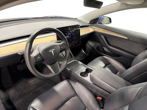 Certified 2023 Tesla Model 3 Standard Range RWD image 9
