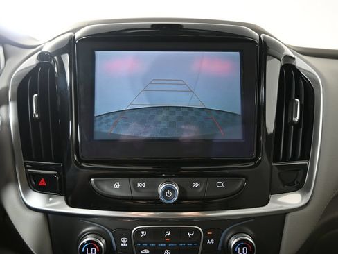 Used 2019 Chevrolet Traverse LT AWD/4WD image 29