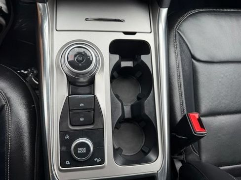 Used 2020 Ford Explorer Limited AWD/4WD image 24