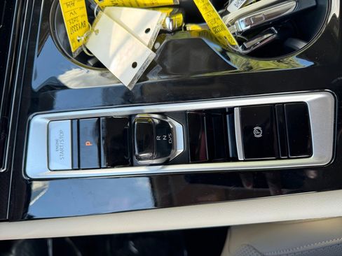 New 2026 Volkswagen Atlas SE image 18