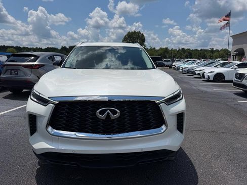 Used 2023 INFINITI QX60 Luxe w/ Cargo Package AWD/4WD image 3