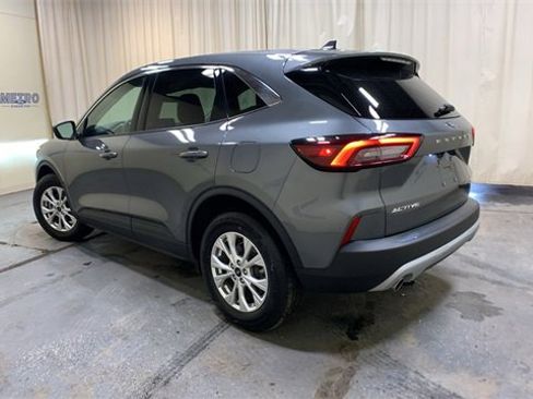 Certified 2023 Ford Escape Active image 5