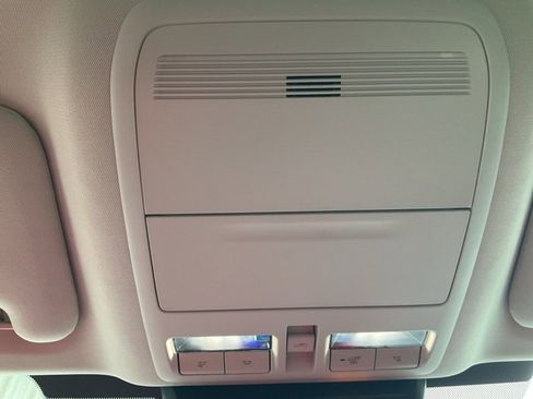 Used 2025 MAZDA CX-90 Plug-In Hybrid w/Premium Sport image 18