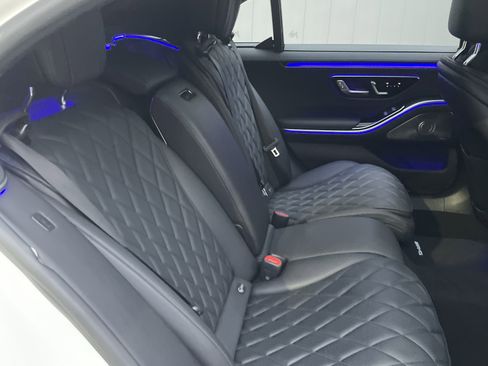 Certified 2023 Mercedes-Benz S 580 S 580 4MATIC Sedan w/ AMG Line image 43