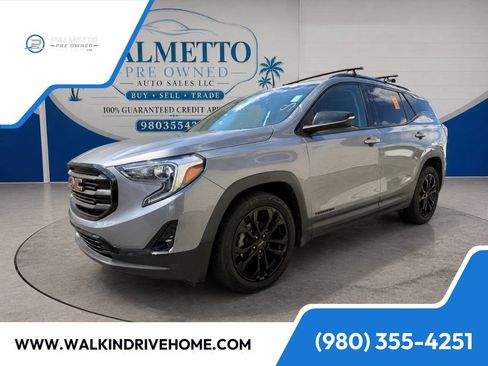 Used 2021 GMC Terrain SLT w/ Infotainment Package II FWD image 3