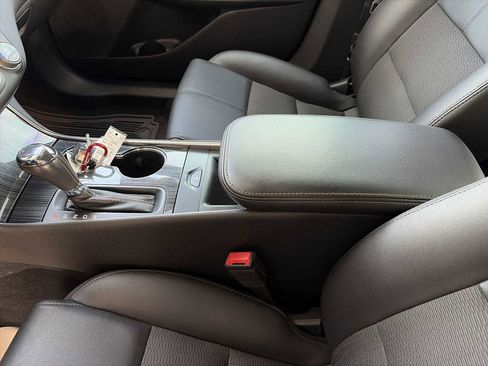 Used 2019 Chevrolet Impala LT image 22