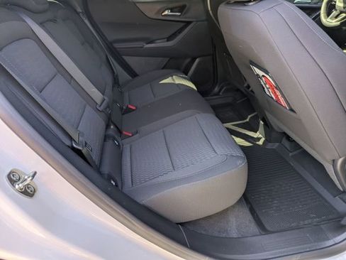 New 2026 Chevrolet Equinox LT FWD image 31