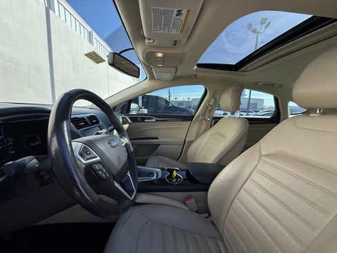 Used 2014 Ford Fusion Energi SE image 5