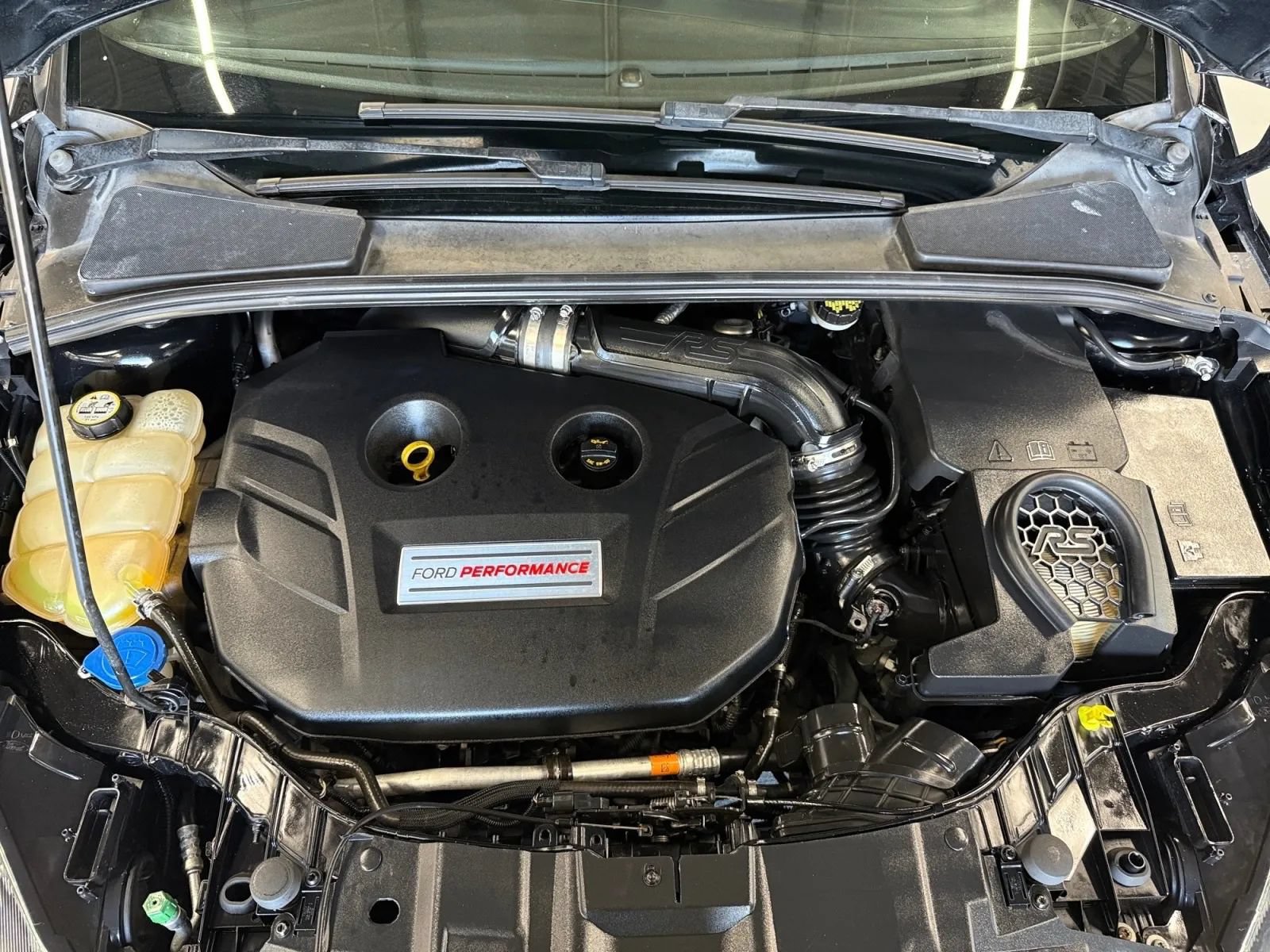 Used 2017 Ford Focus RS AWD/4WD image 47