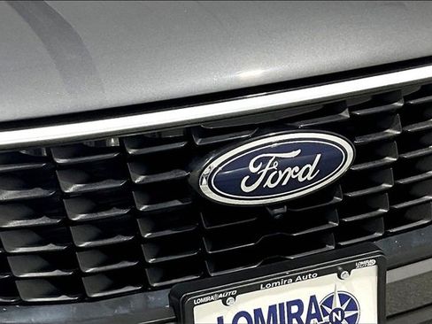 Used 2023 Ford Escape Platinum image 31