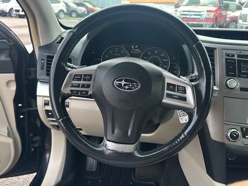 Used 2013 Subaru Outback 2.5i Premium w/ Popular Pkg 1A AWD/4WD image 21