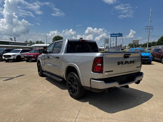 Used 2025 RAM 1500 Laramie w/ Night Edition AWD/4WD image 5